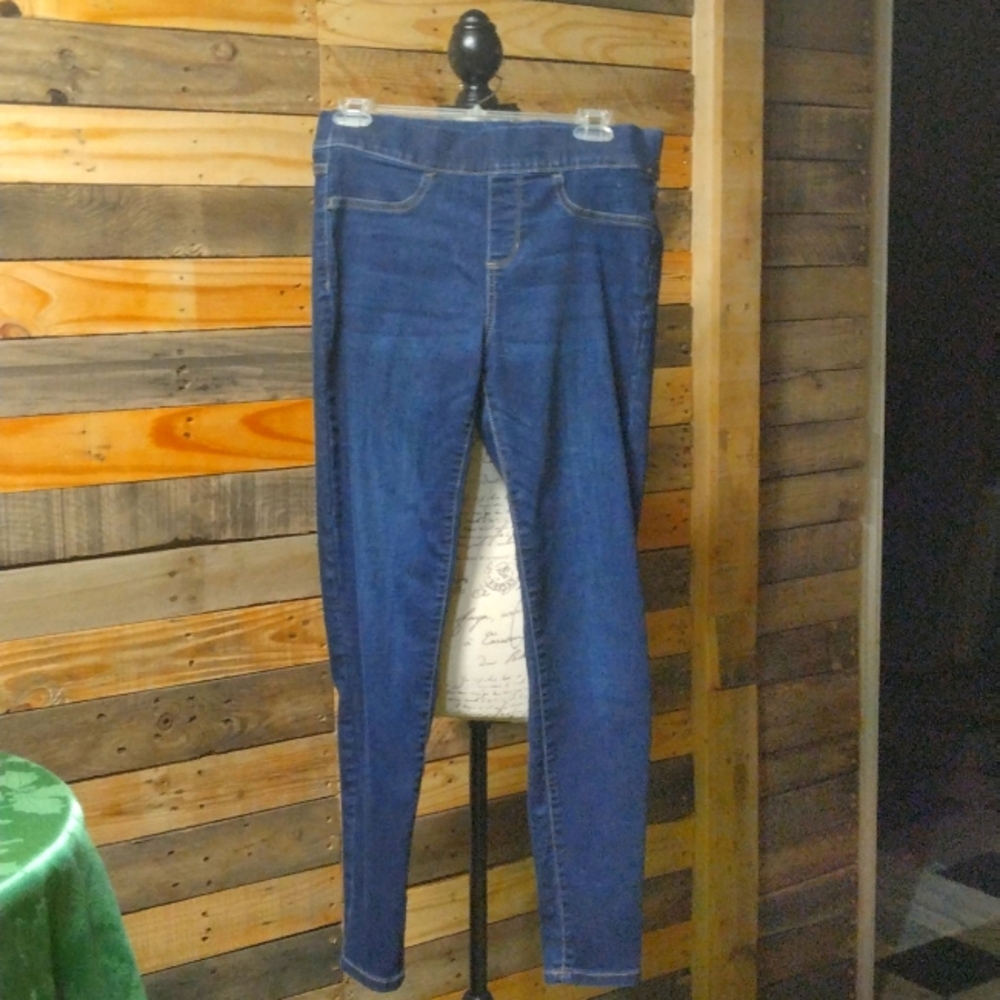 A.N.A stretch Jegging size 10 New without tags